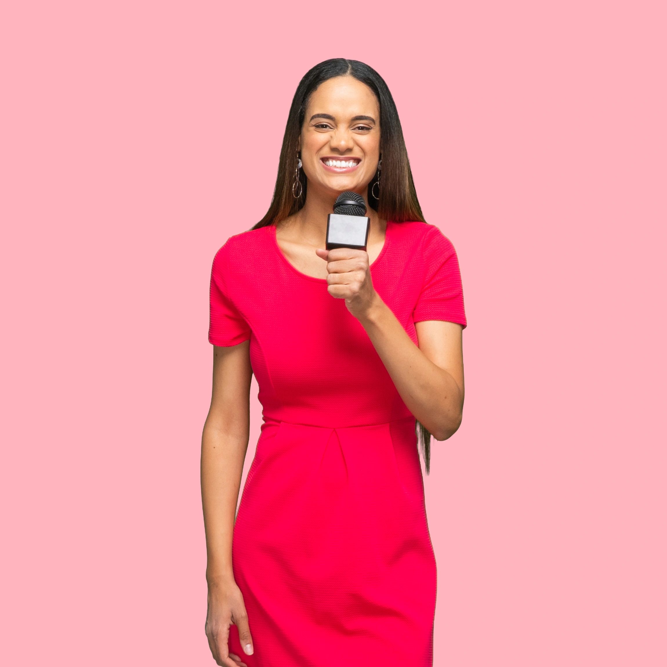 Portrait of Lívia Santos, Culture Editor